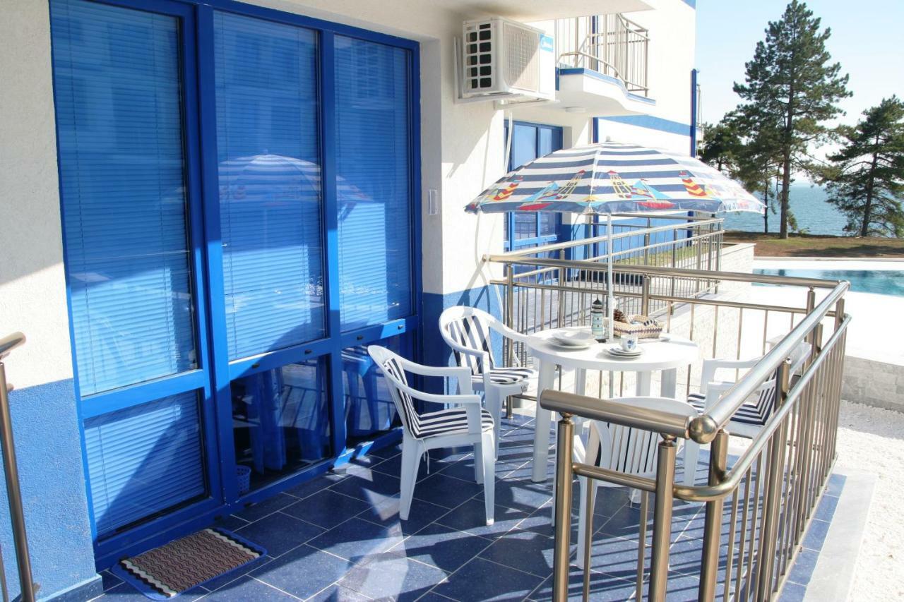 Appartement Blue Bay Sea View à Pomorie Extérieur photo
