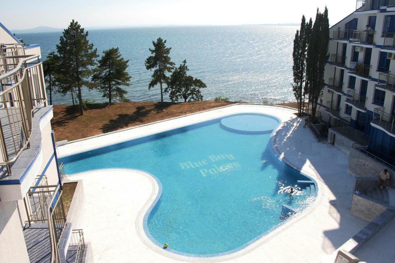 Appartement Blue Bay Sea View à Pomorie Extérieur photo